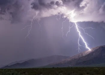 Trei alpiniști au murit loviți de trăsnet