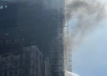 Incendiu puternic într-un zgârie-nori aflat în construcție în Berlin