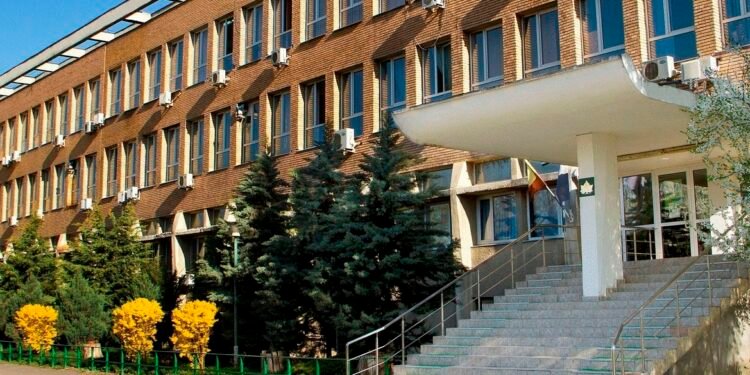 Plătim 178 de institute de cercetare. Năsui: Ce anume cercetează de 35 de ani?