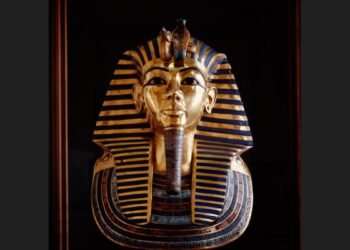 Masca de aur a faraonului Tutankhamon, mutată la alt muzeu
