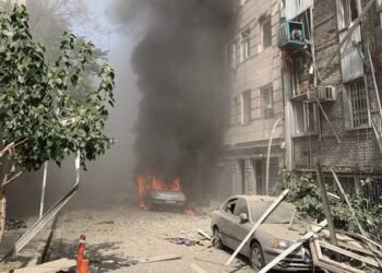 Mașini capcană detonate la Teheran