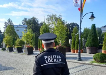 Mii de polițiști locali vor fi concediați
