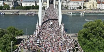 Budapesta: Marșul Pride interzis de guvernul Orban, dar susținut de 200.000 de oameni