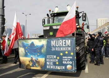 Polonia își apără cărbunele și contestă certificatele de CO2