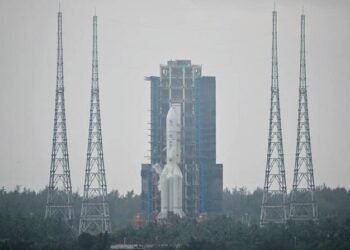 China accelerează spre Lună cu rețeaua spațială Queqiao, în timp ce SUA se confruntă cu tăieri bugetare istorice