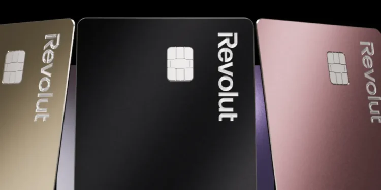 Revolut își face rețea de bancomate