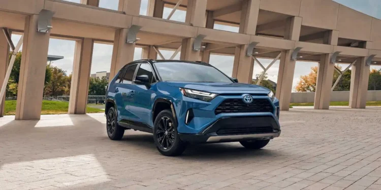 Toyota RAV4 detronează Tesla Model Y și devine cel mai vândut automobil din lume în 2024