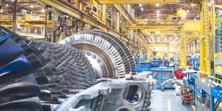 Cea mai veche fabrică din România intră în faliment