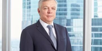 Încă un director rus moare „căzând de la fereastră”