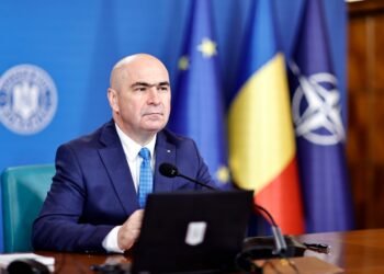 Bolojan, un nou anunț pentru bugetari: „Ori scădem salariile, ori reducem personalul!”