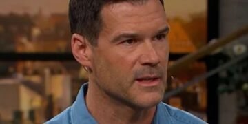 Ministru avertizat de servicii despre apucăturile fiului său