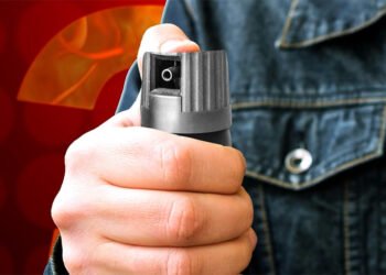 Miner condamnat pentru că s-a apărat cu un spray lacrimogen într-un local din Motru