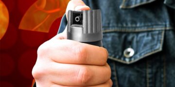 Miner condamnat pentru că s-a apărat cu un spray lacrimogen într-un local din Motru