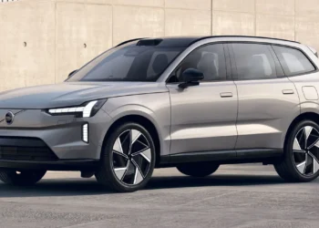 Criză profundă la Volvo: EX90 și ES90 – eșecuri tehnice, pierderi de 1 miliard € și viitor incert pentru electrificare