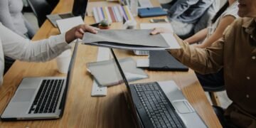 Consultanța sub semnul eticii: când gulagul devine „proiect”