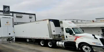 Muncitor de 19 ani, decedat după ce a căzut într-o mașină de tocat carne