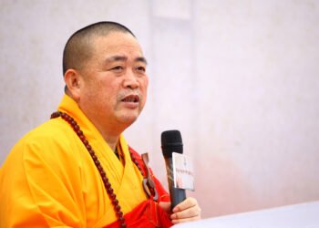 Abatele Templului Shaolin, anchetat pentru delapidare și relații neadecvate cu femei