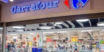 Carrefour a vândut 1.200 de magazine