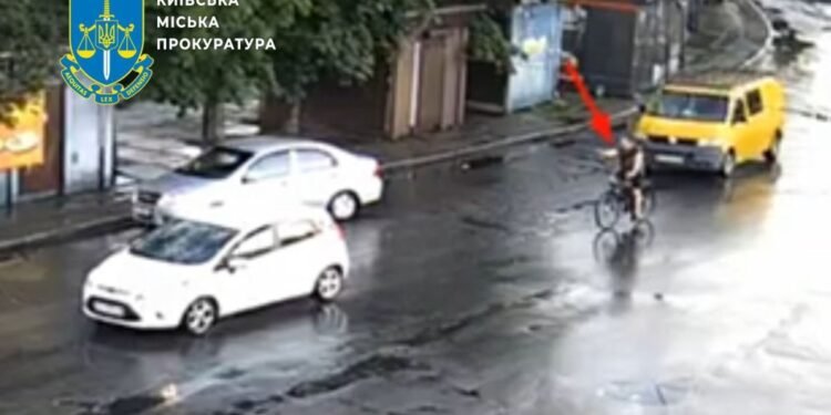 A tras cu pistolul în mașina care l-a stropit