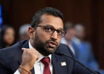 🔍 „Revoluția culturală” din FBI sub Kash Patel: loialitatea față de stat, înlocuită cu loialitatea față de șef