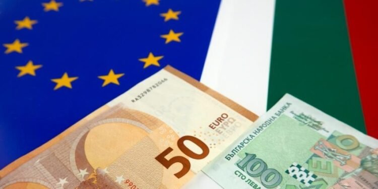 Leva devine istorie, Bulgaria intră în zona euro