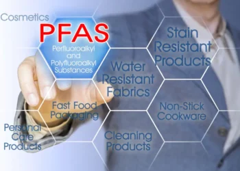 Miniștrii Mediului din UE, testați pentru „substanțele chimice pentru totdeauna” – un semnal de alarmă pentru sănătatea publică