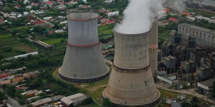 Fostul director de termocentrală a contestat concedierea în instanță