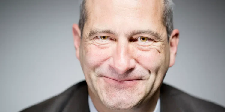 Șeful Institutului Național al Audiovizualului, arestat pentru cumpărare de cocaină de la un minor