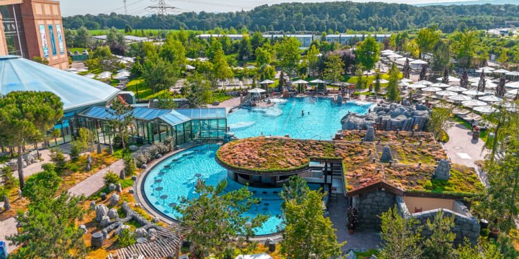 Poliția germană îl caută în Europa pe românul suspectat de abuz sexual asupra unei fetițe de 6 ani la Europa-Park