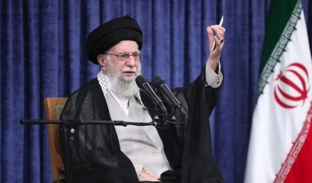 Khamenei: „Iranul nu va fi niciodată supus Statelor Unite”
