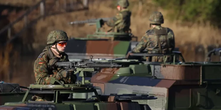 Criză de patriotism în Germania: 60% dintre germani nu ar lupta pentru țară în caz de război