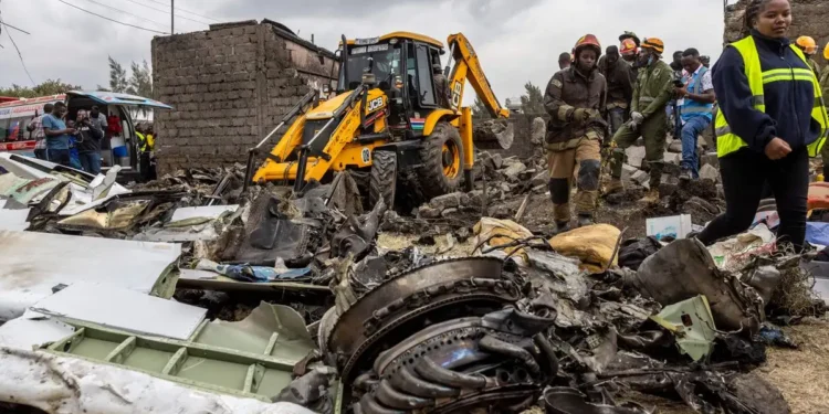 Tragedie în Kenya: Un avion medical s-a prăbușit lângă Nairobi. Șase persoane au murit