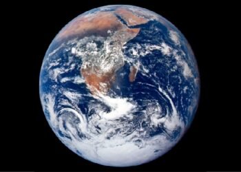 Pământul s-a rotit din nou mai repede decât normal: ziua de 5 august 2025, cea mai scurtă din an