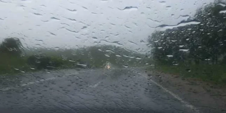 Cod Roșu de ploi torențiale în Gorj și Mehedinți