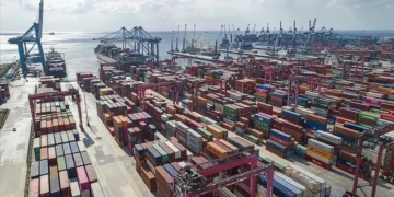Turcia restricționează traficul pentru navele israeliene