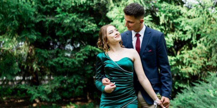 Ștefan și Ștefania au murit după ce s-au logodit