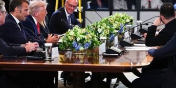 Întâlnire Putin – Zelenski, în două săptămâni. Cine spune asta!