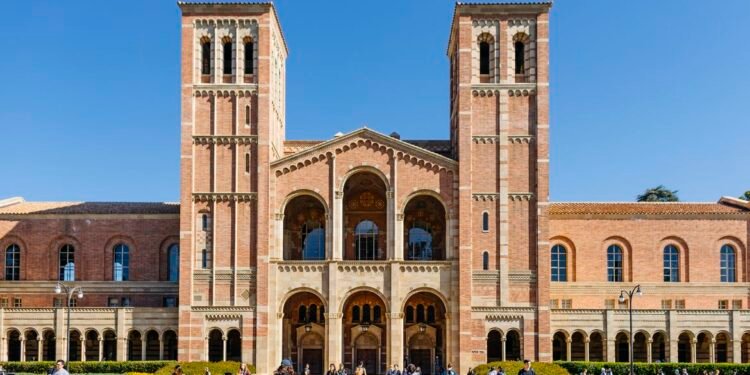 Universitatea din California, amendă record de 1 miliard $ pentru protestele pro-palestiniene din 2024