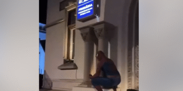 Spiderman în loc de polițiști locali, la Târgu Jiu