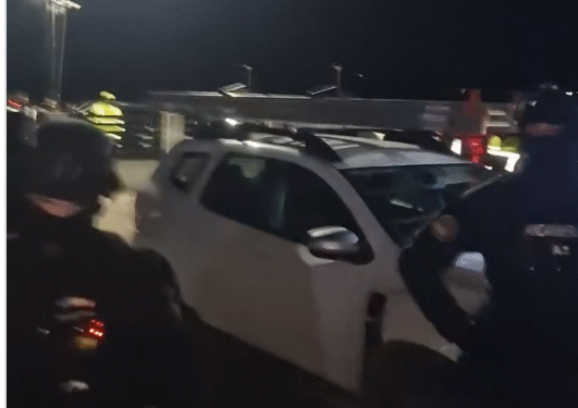 Noapte fierbinte la clubul de manele „The King”