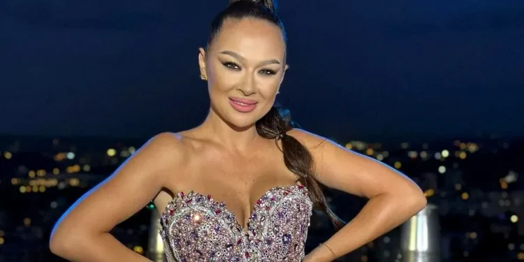 Vlăduța Lupău, YNY Sebi și Jean de la Craiova cântă la Târgu Jiu