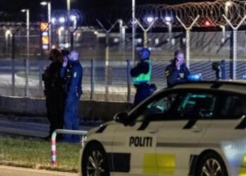 ✈️ Haos pe aeroportul din Copenhaga! Zboruri deviate după apariția unor drone misterioase