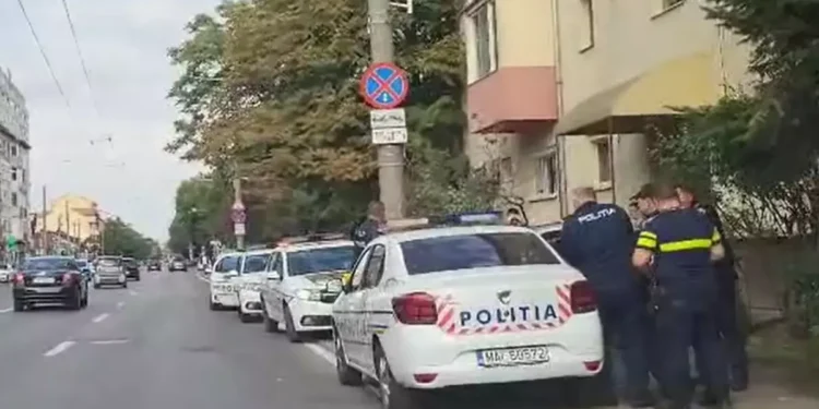 Polițiști atacați cu făcălețul. Au intervenit 7 echipaje!