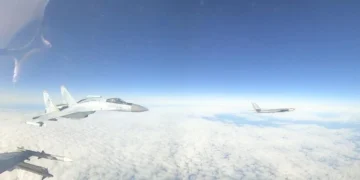 Alertă în aer! Avioane de vânătoare americane au interceptat patru aeronave rusești