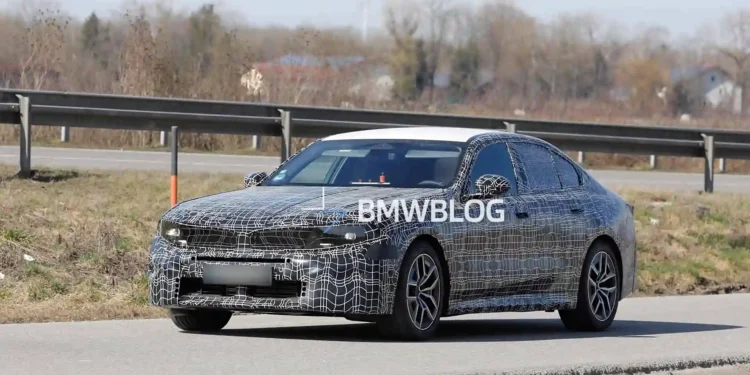 BMW pregătește cea mai mare revoluție de modele din istoria sa: peste 40 de lansări până în 2027!