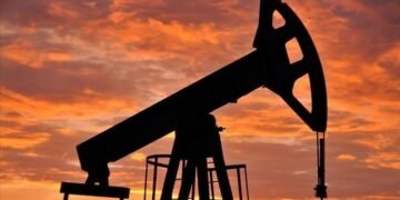 Irakul a reluat exporturile de petrol kurd către Turcia