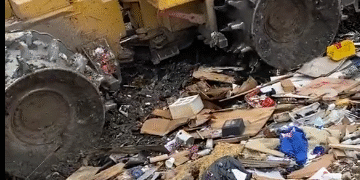 Polonia: Sute de documente militare sensibile, descoperite într-o groapă de gunoi