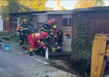 Muncitor prins sub un mal de pământ