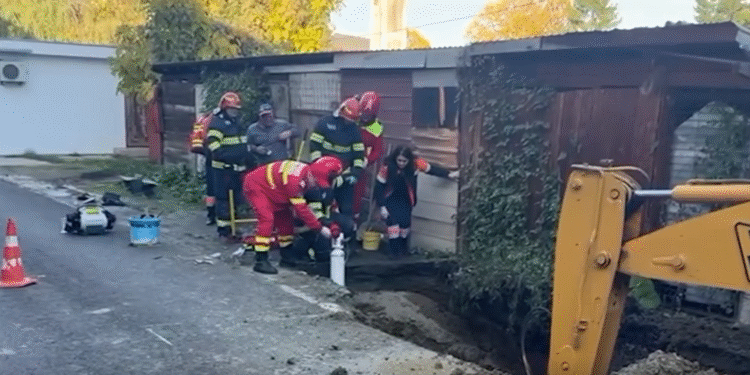 Muncitor prins sub un mal de pământ