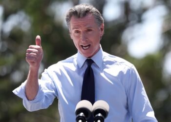 California devine primul stat american care reglementează chatbot-urile AI